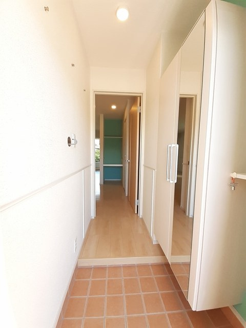 ラ・ルーチェ　Ⅲの玄関