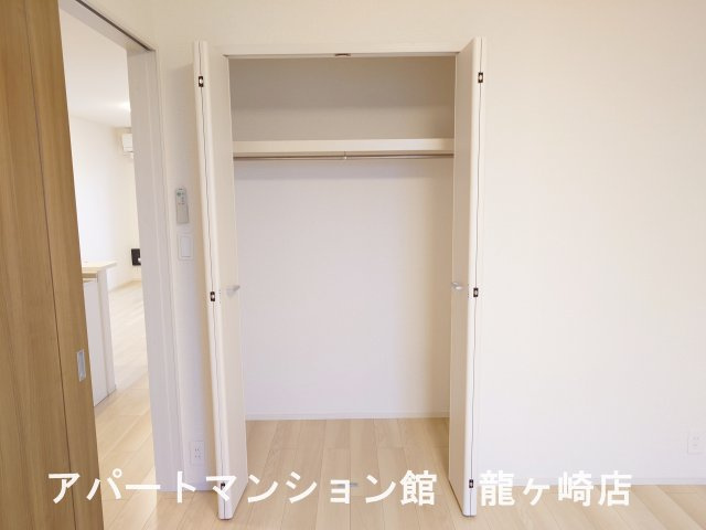 ブリッサ　カージェの収納