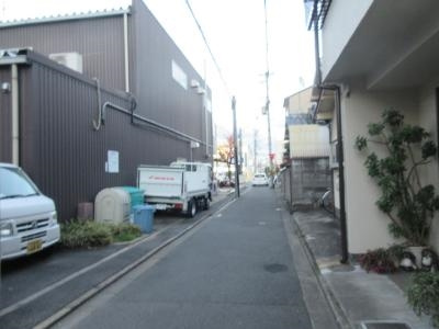 ASフラッティ葛野の周辺|前面道路