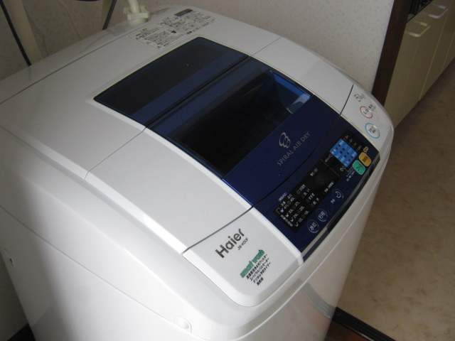 ジョリーハイツの設備|洗濯機付きです