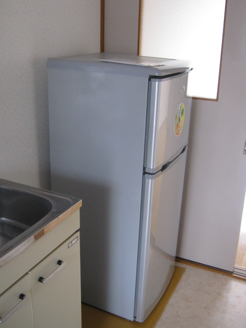 ジョリーハイツの設備|冷蔵庫が付いています