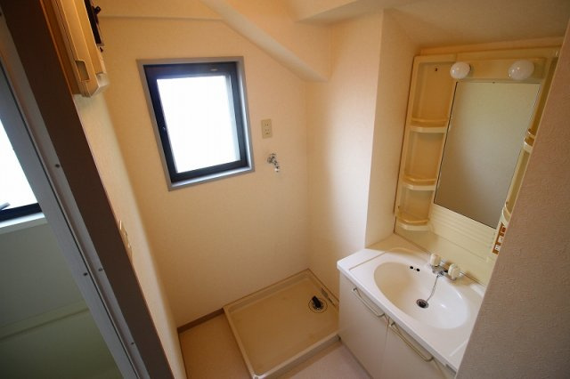 ドエリング東戸塚の洗面所