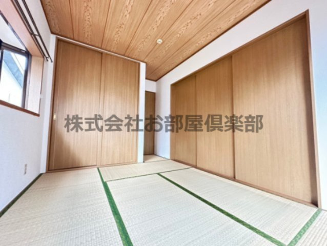 スカイハイツの居間・リビング|ゆったりとした居間です