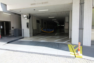 【エントランス】 | ザ・タワー大阪 | 建物の内部です