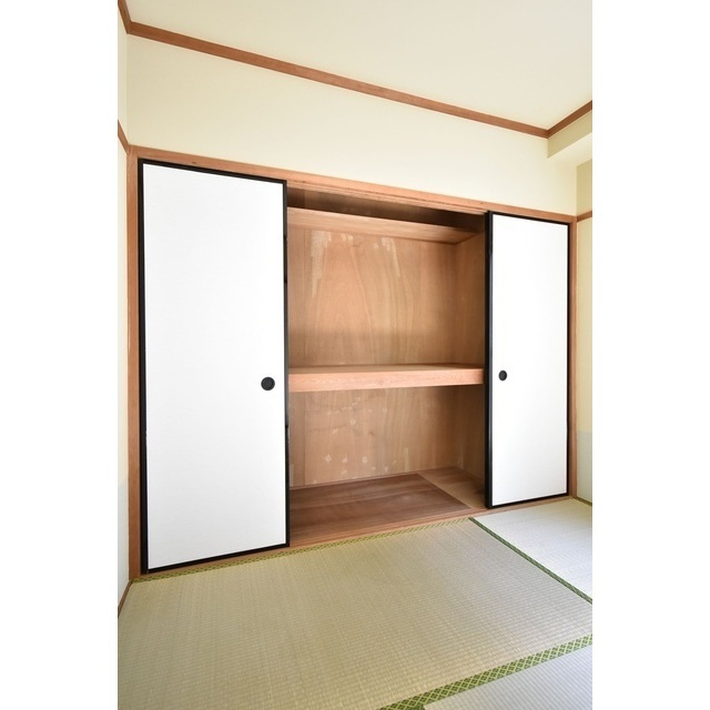 メゾンハピネス【10,000円キャッシュバック対象物件】の収納