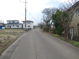 【前面道路含む現地写真】 | 能代市浅内堤下・売地