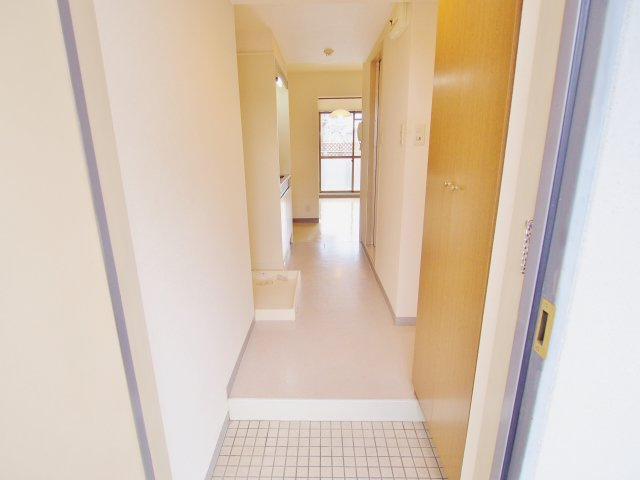 カーサ蟹原の玄関