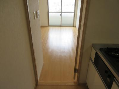 フラッティ壬生坊城の展望|廊下から～