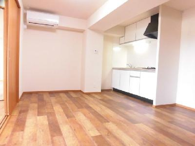 QUINT五条烏丸（クイント五条烏丸）の居間・リビング