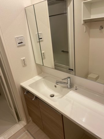 D-room北斎の独立洗面台