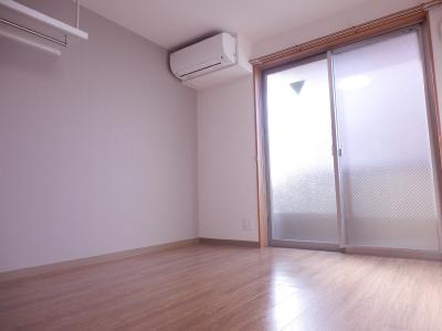 GREEN　FOREST丹波口（グリーンフォレスト丹波口）の居間・リビング