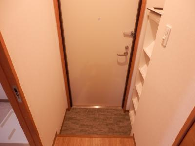 GREEN　FOREST丹波口（グリーンフォレスト丹波口）の玄関