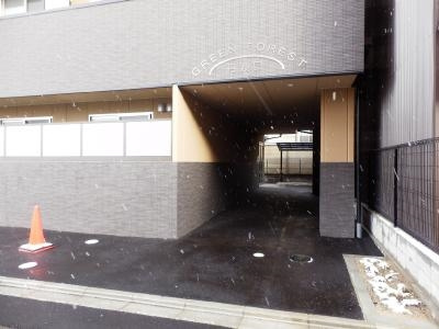 GREEN　FOREST丹波口（グリーンフォレスト丹波口）のエントランス