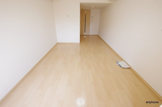 アクアスイート新大阪　仲介手数料無料の洋室