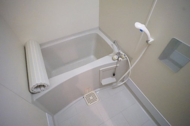 グリーンヒル習志野Ⅱの浴室|落ち着いた空間のお風呂です