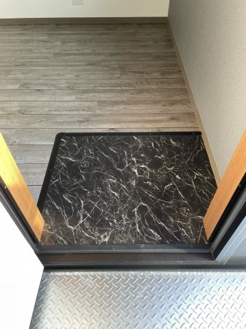 口田中Ⅲ　カサネの玄関