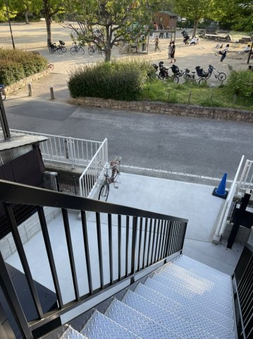 【周辺】 | 口田中Ⅲ　カサネ | 建物　前面