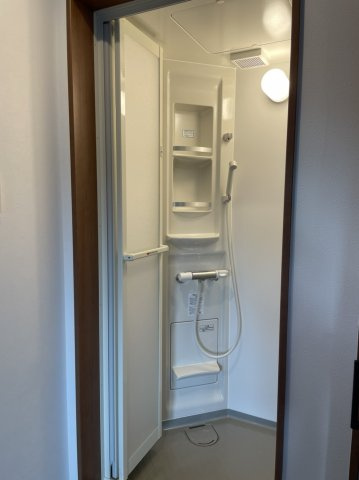 【浴室】 | 口田中Ⅲ　カサネ | シャワールーム