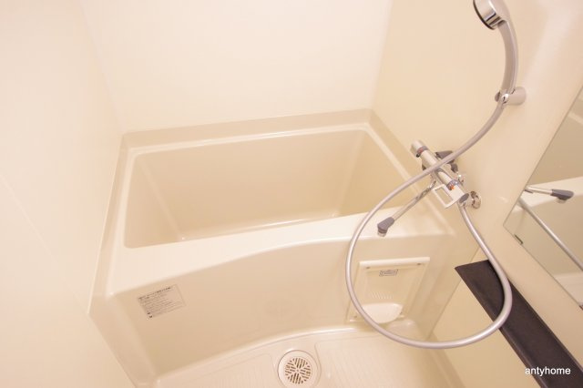 プレサンス OSAKA DOMECITY クロスティ 仲介手数料無料の浴室