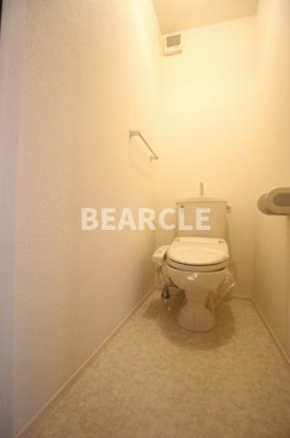 【トイレ】 | レークタウンE棟 | 落ち着いた色調のトイレです