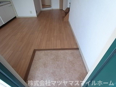 【玄関】 | コーポタナカⅡ