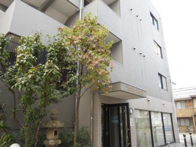 フェニックス西川の外観