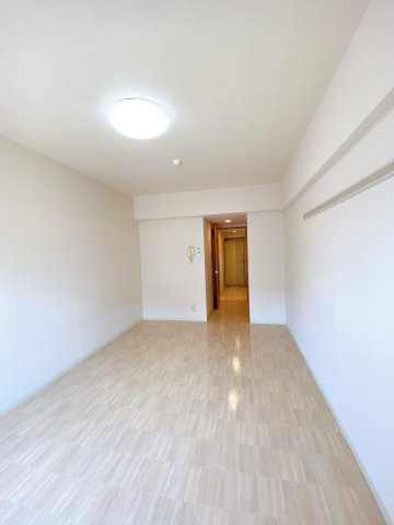 サンヒルズ石塚の居間・リビング