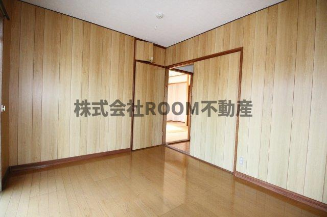 祝吉コーポレーションの洋室|個人の部屋や寝室として使える洋室です