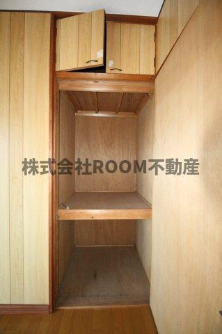祝吉コーポレーションの収納|小物を収納するのに便利です