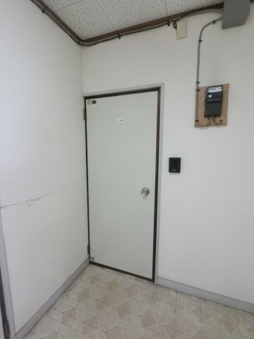 【玄関】