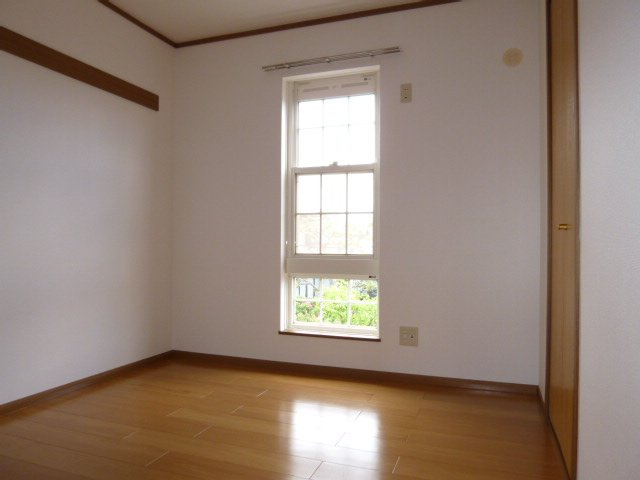 レーベン中畝Ｄの洋室|洋室