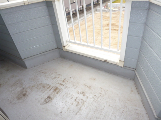 レーベン中畝Ｄのバルコニー