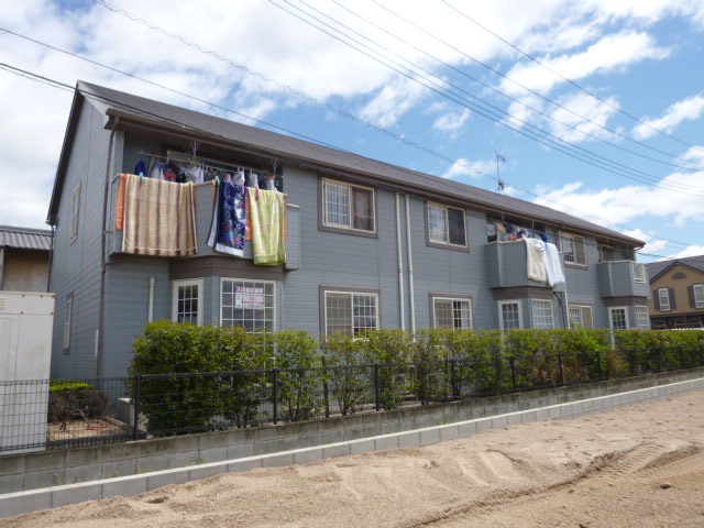 レーベン中畝Ｄの外観