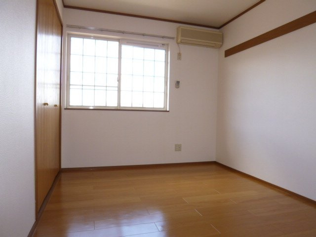 レーベン中畝Ｄの寝室|洋室