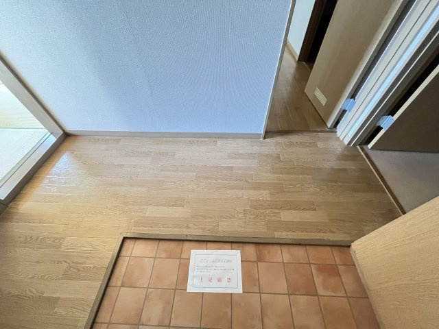 メゾンエクレールの玄関