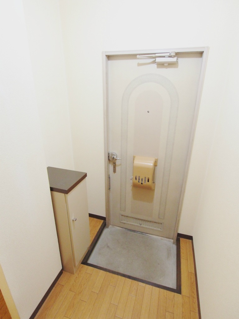 タウニィ柏木の玄関
