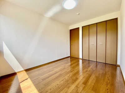 【洋室】 | Ｃｏｚｙ Ｃｏｕｒｔ