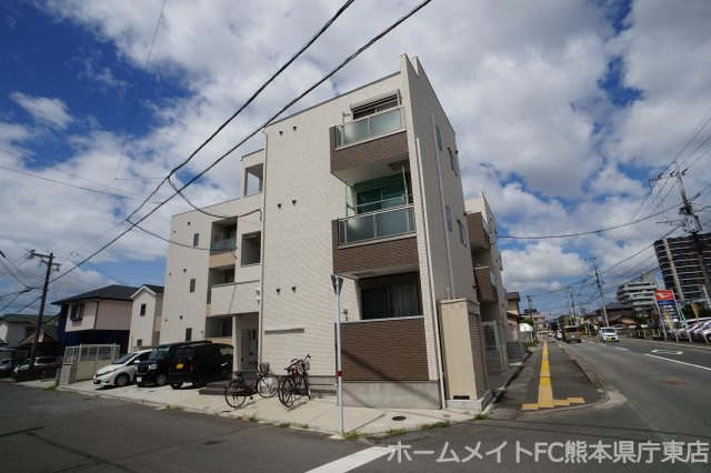 熊本市東区東野３丁目のアパート