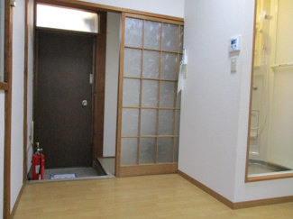 【玄関】 | 三峰荘