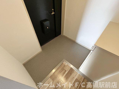 【玄関】 | ヴィヴァーチェ高槻