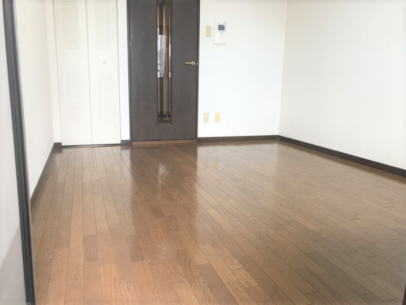 朝日プラザ久留米Ⅱの居間・リビング|使いやすいリビングです