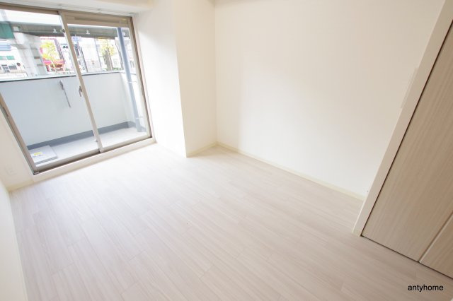 プレサンス OSAKA DOMECITY クロスティ 仲介手数料無料の寝室