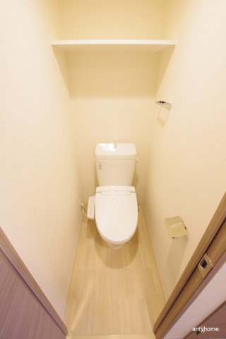 プレサンス OSAKA DOMECITY クロスティ 仲介手数料無料のトイレ