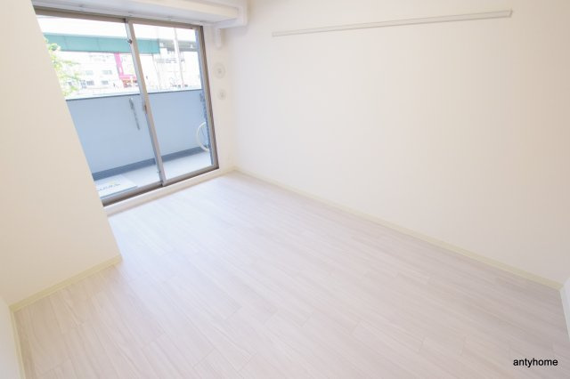 プレサンス OSAKA DOMECITY クロスティ 仲介手数料無料の寝室