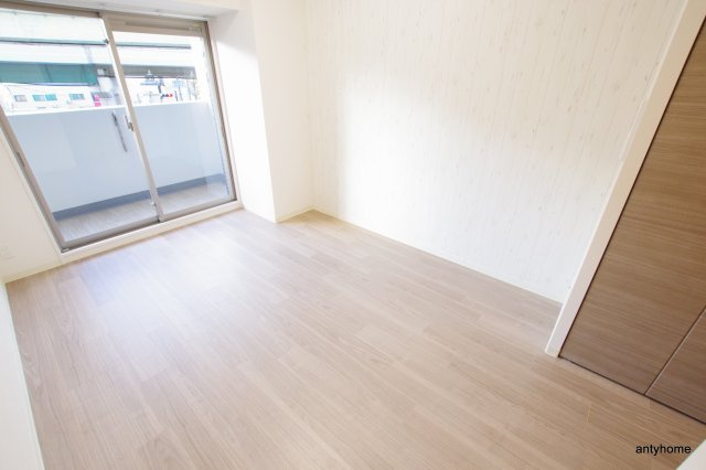 プレサンス OSAKA DOMECITY クロスティ 仲介手数料無料の寝室