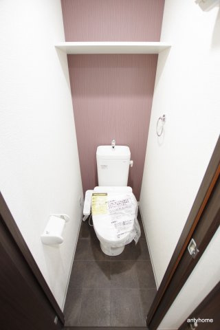 ワールドアイ阿波座パークサイド 仲介手数料無料のトイレ