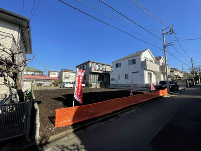 【外観】 | 【売主／仲介手数料不要】MY LIFE HOME 綾瀬市寺尾台 建築条件なし売地２区画残り１区画 | ハタが立ってますので、目印にしてください！