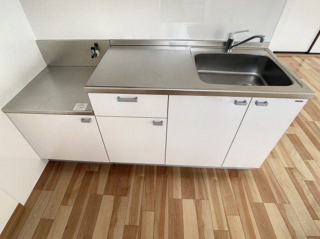 メゾンロイヤルBのキッチン