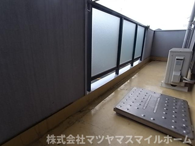 【バルコニー】 | メイプル河正