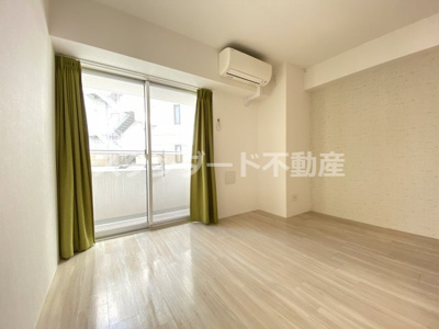 【洋室】 | ファイブコート梅田